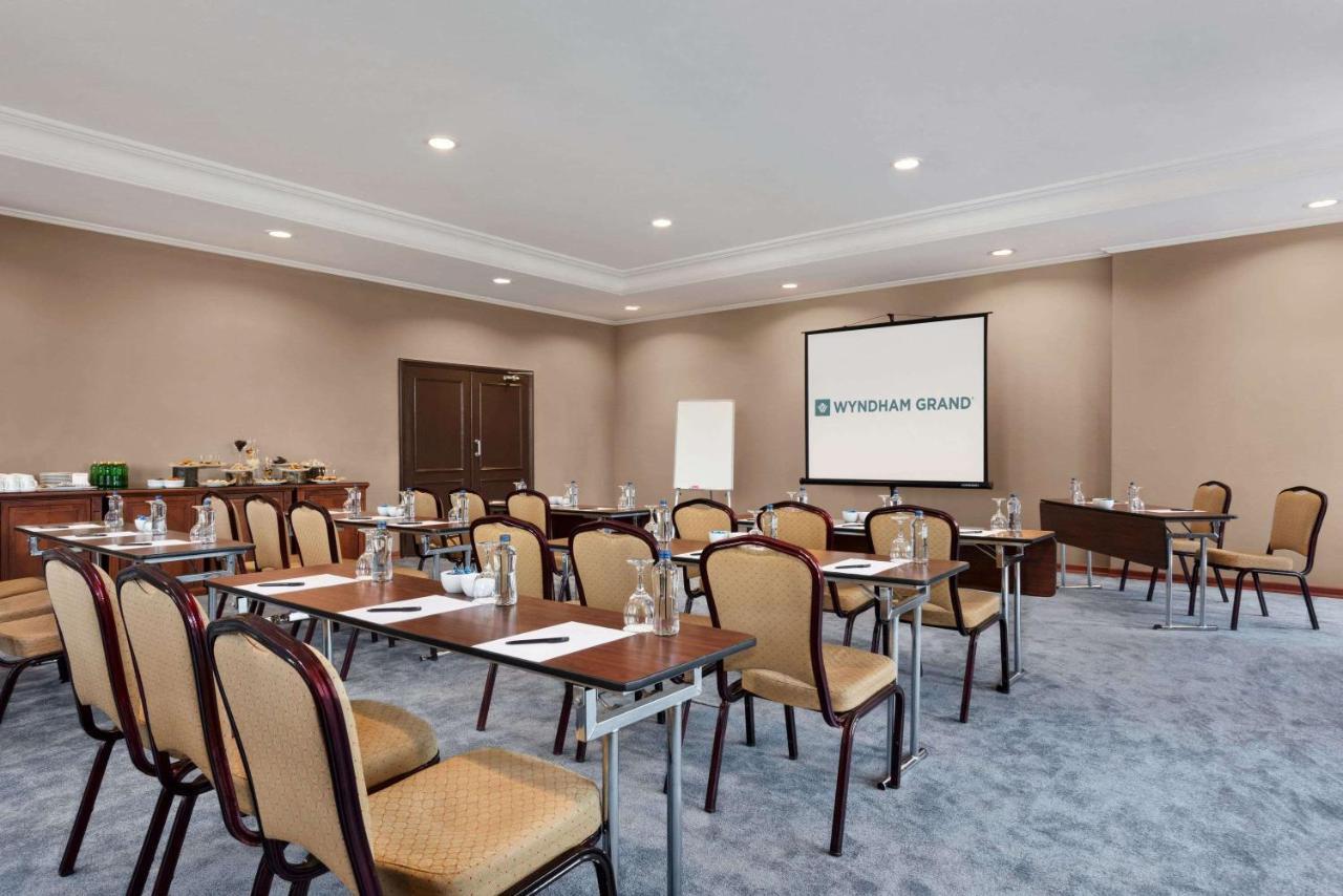Otel Wyndham Grand 5*